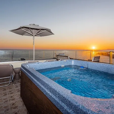 Fortezza Side Tatil Evi Resmo