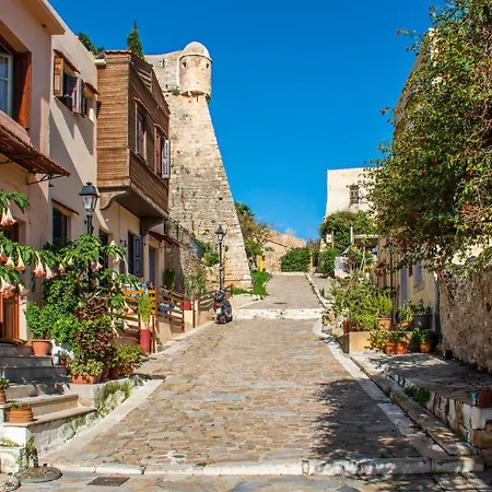 Tatil Evi Fortezza Side