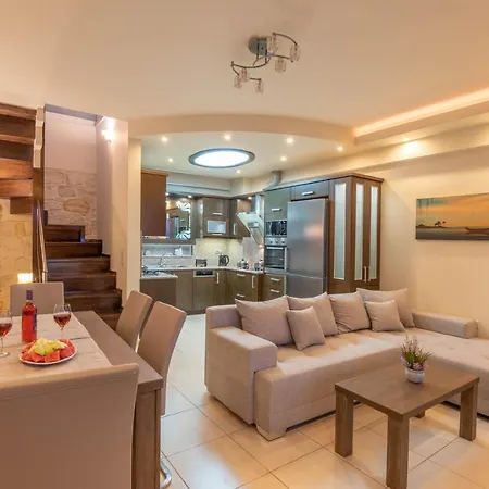 Fortezza Side Tatil Evi